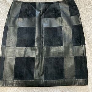 Alfani Women’s Black Leather & Suede skirt Size 14W